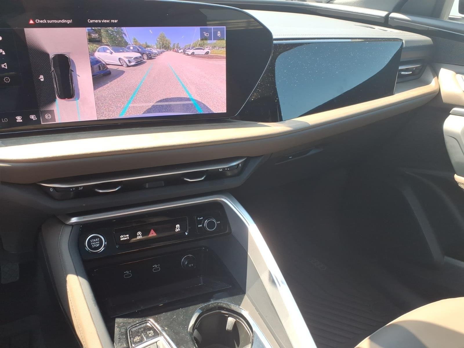 Used 2025 Arkona White Audi Premium image 30