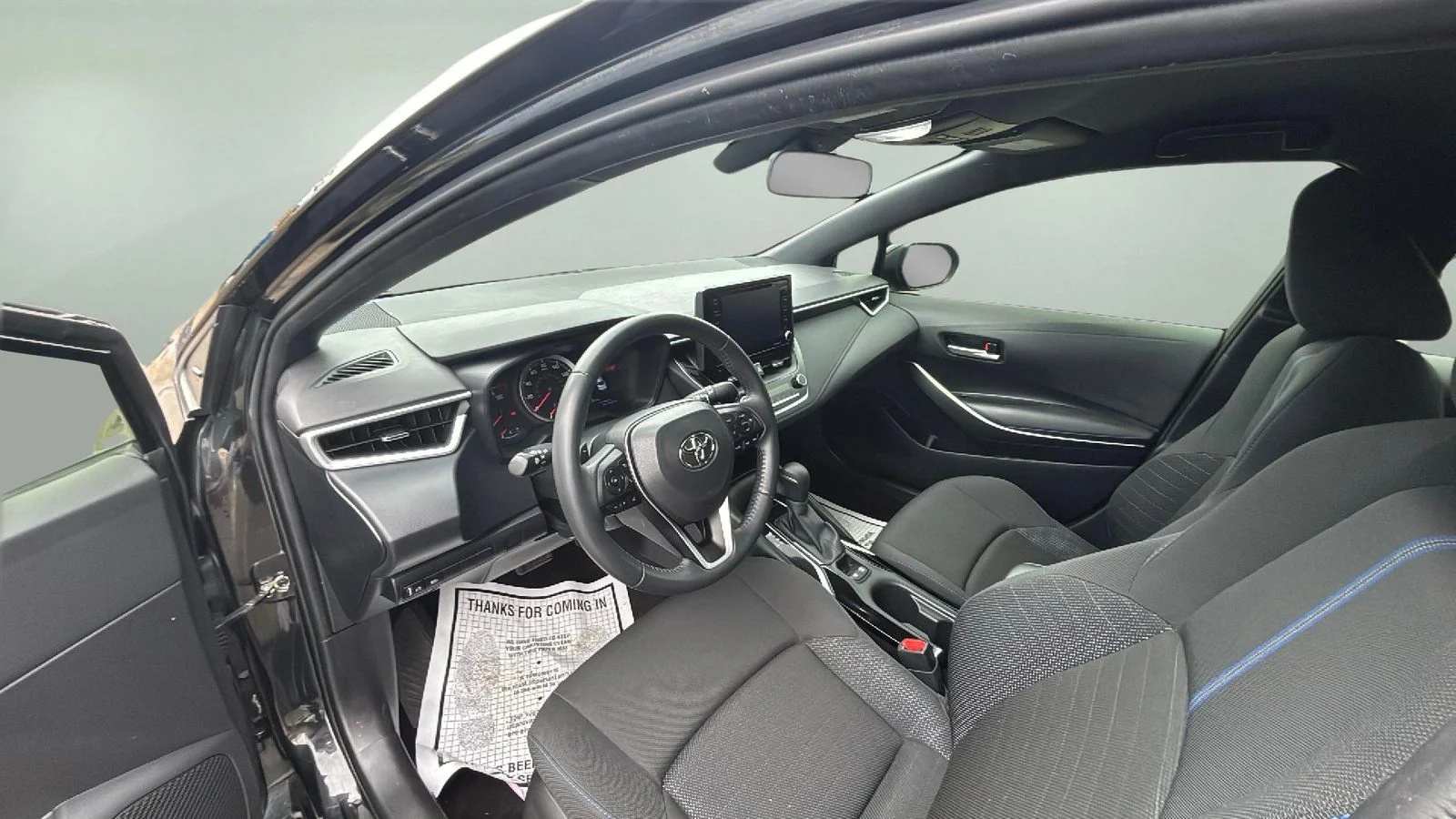 2022 Toyota Corolla SE - Photo 18