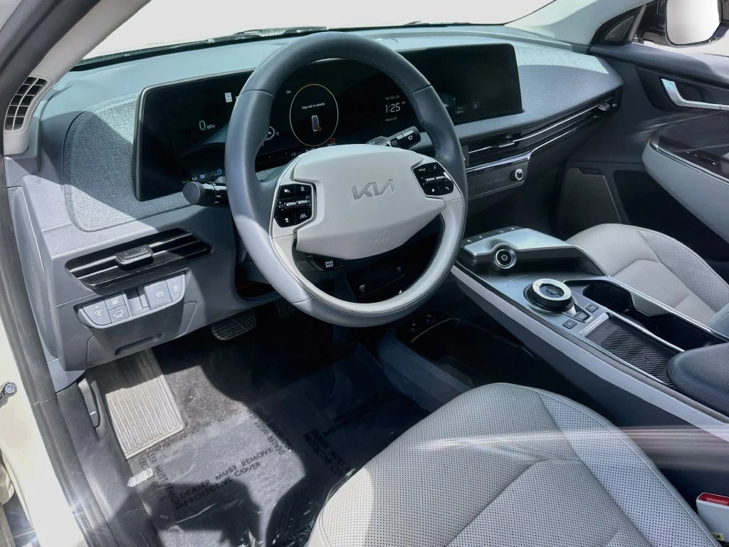 Certified Used 2023  Kia Wind image 9