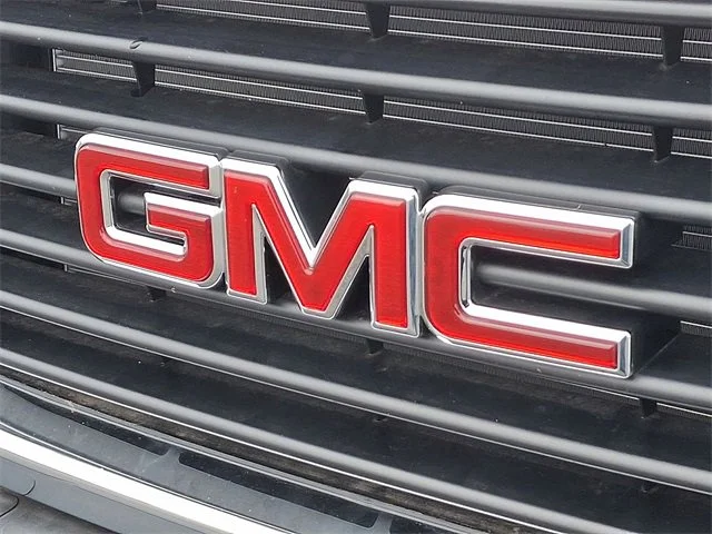 New 2025 Summit White GMC 1WT image 18