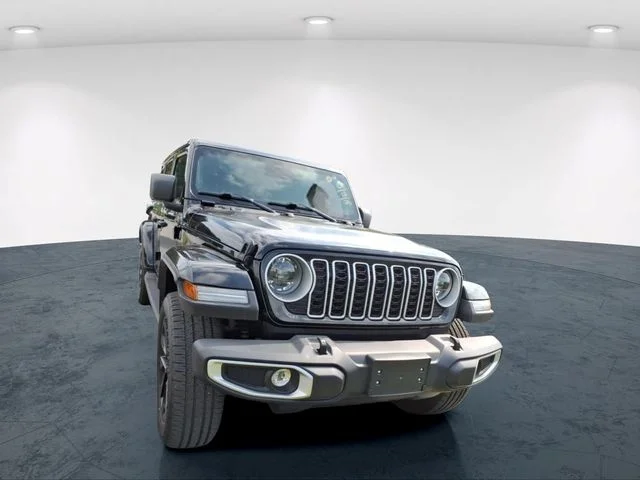 Used 2025 Black Jeep Sahara 4xe image 8