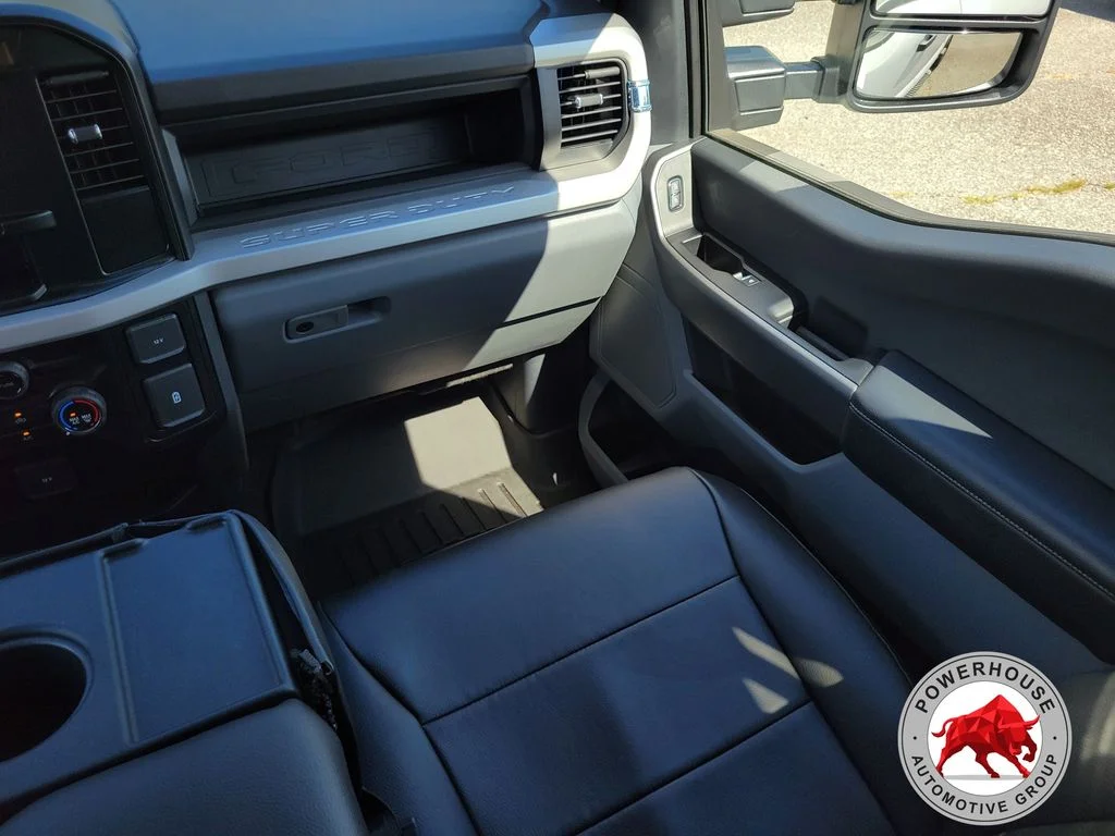 Used 2026 White Ford XL image 21