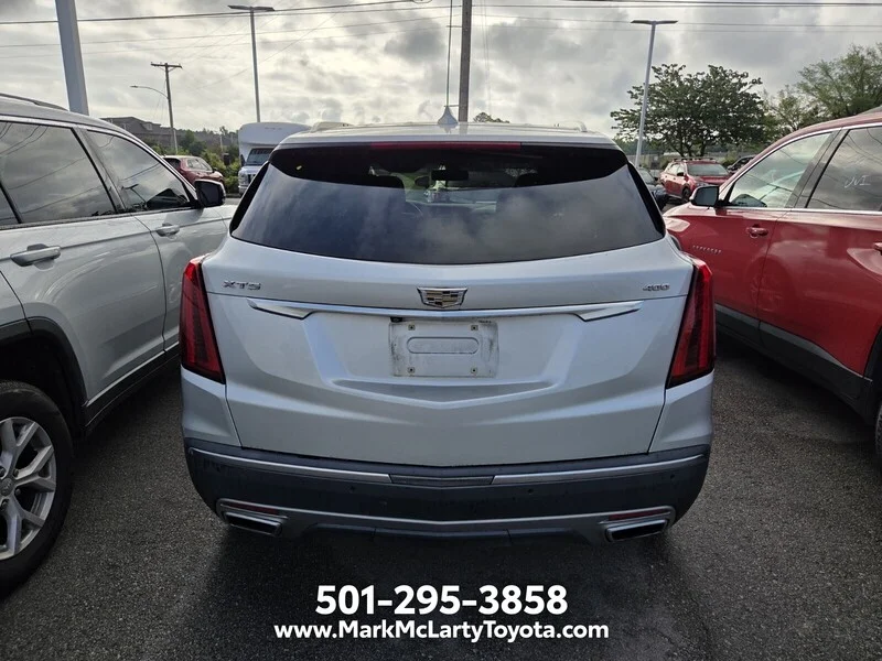 Used 2020 Radiant Silver Metallic CADILLAC PREMIUM LUXURY image 8