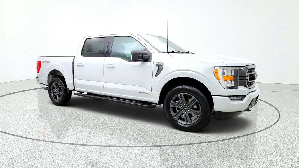 Used 2023 Avalanche Ford XLT 4WD SuperCrew 5.5