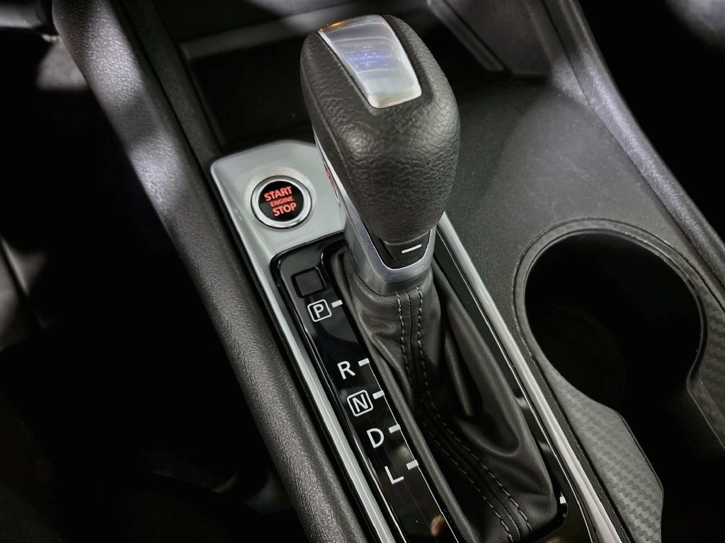 Used 2025 Gun Metallic Nissan 2.5 SV image 17
