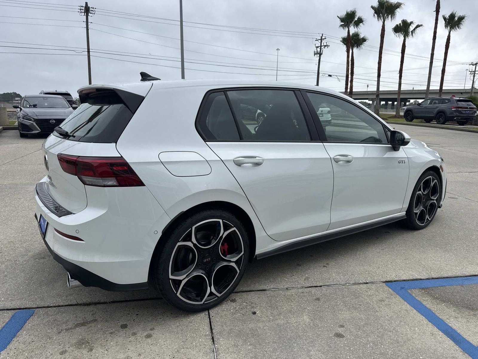 New 2026 White Volkswagen Autobahn image 4