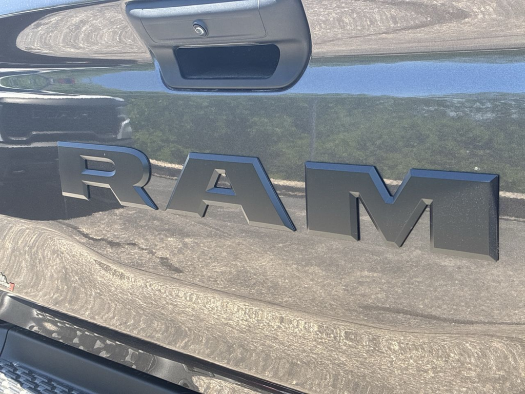 New 2026 Granite Crystal Metallic Clearcoat RAM Tradesman image 46