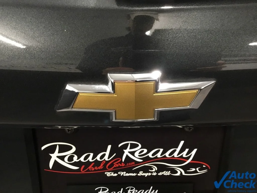 Used 2018 Gray Chevrolet Premier image 14