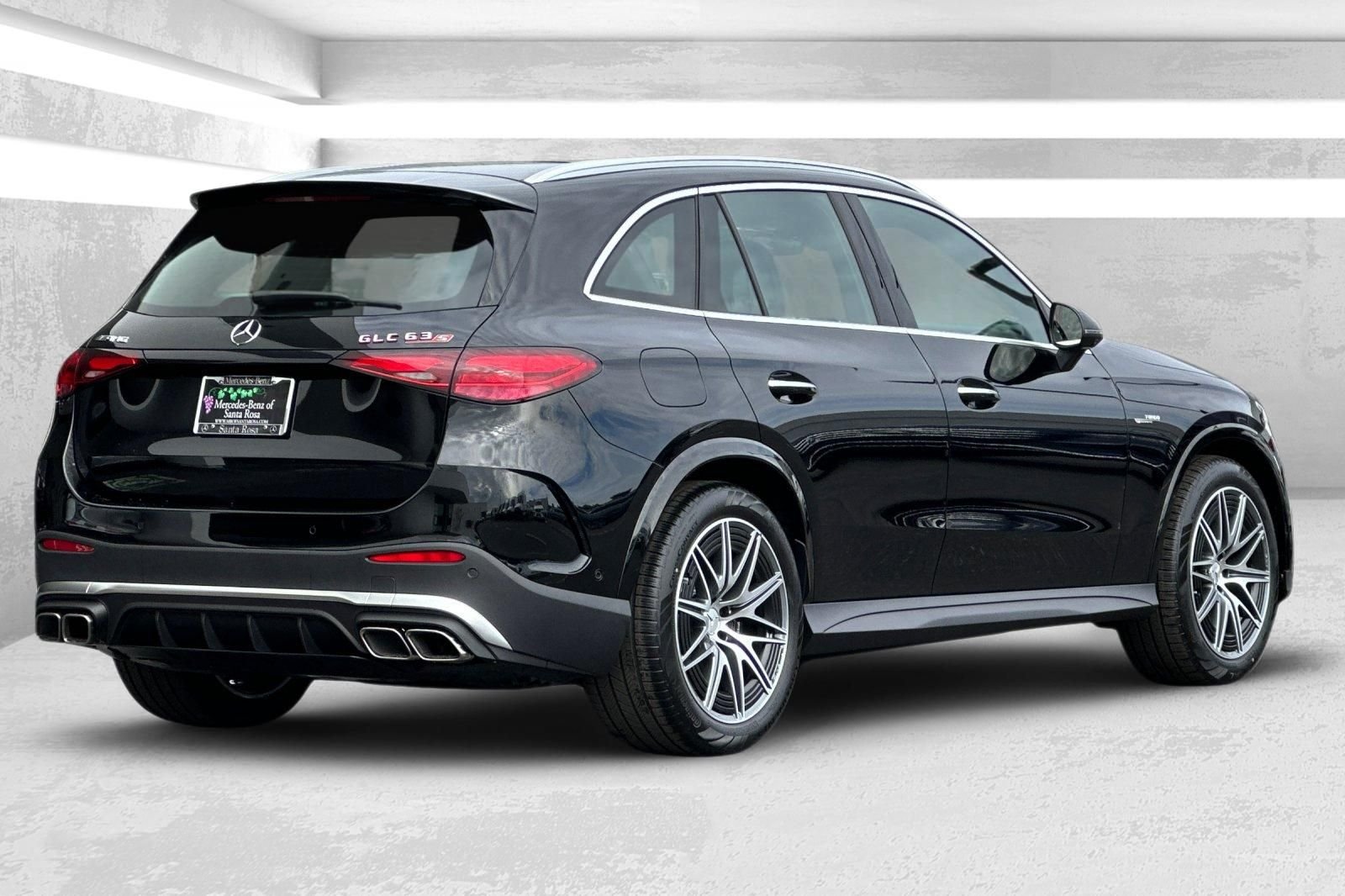 2025 Mercedes-Benz GLC AMG GLC63 S - Photo 3