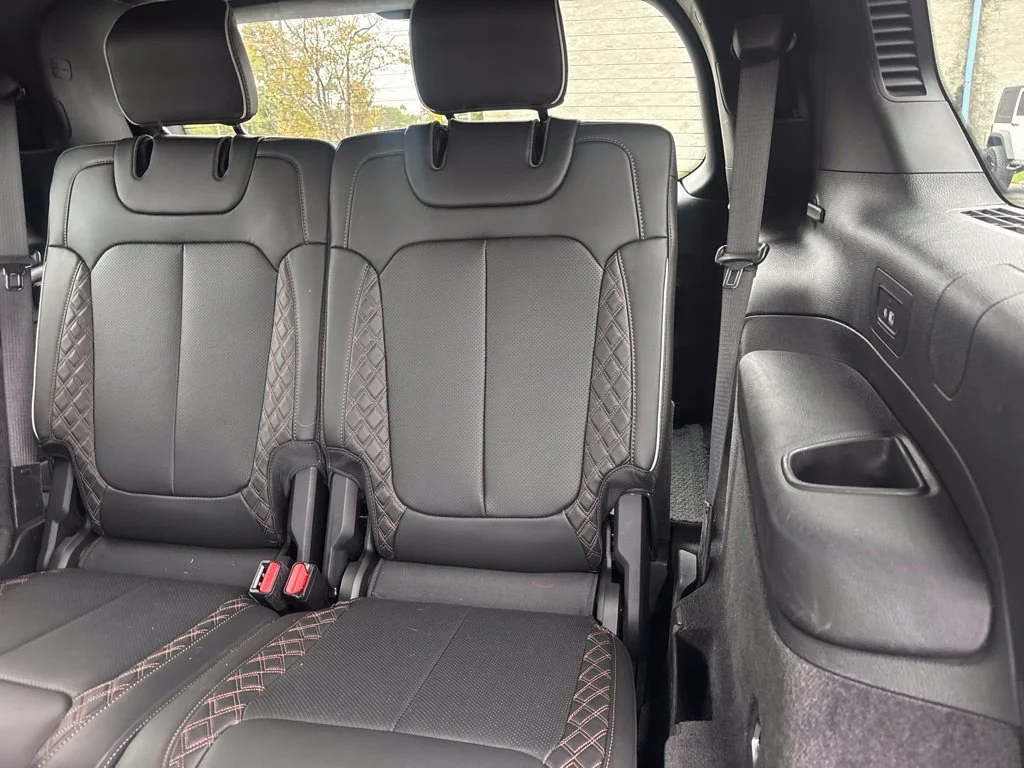 Used 2021 Black Jeep Summit image 18