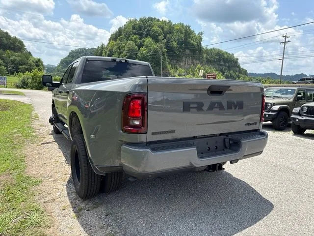New 2026 White Ram Big Horn image 5