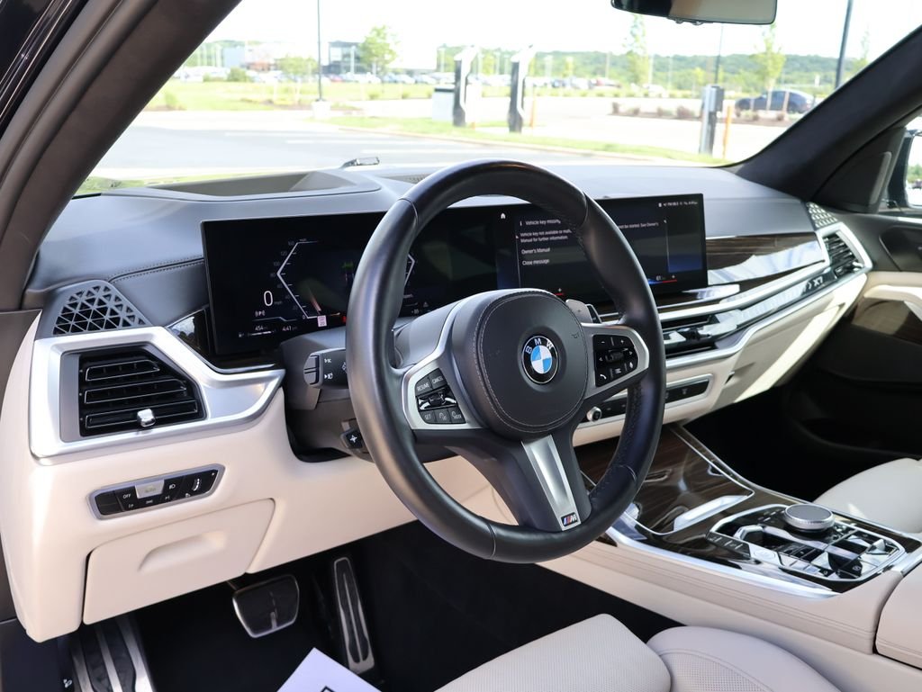 Used 2023 Carbon Black Metallic BMW xDrive40i image 86