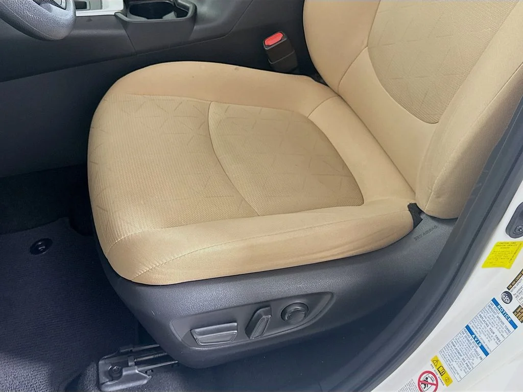 Used 2019 Super White Toyota XLE image 18