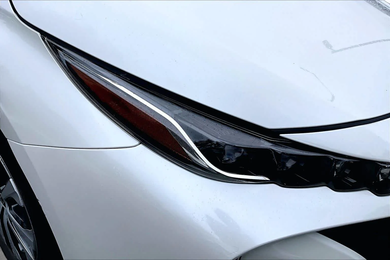 Used 2020 Blizzard Pearl Toyota LE image 25