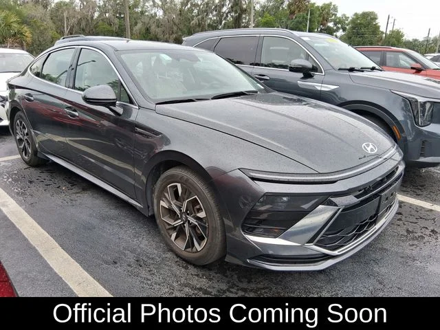 2025 Hyundai Sonata SEL's photo