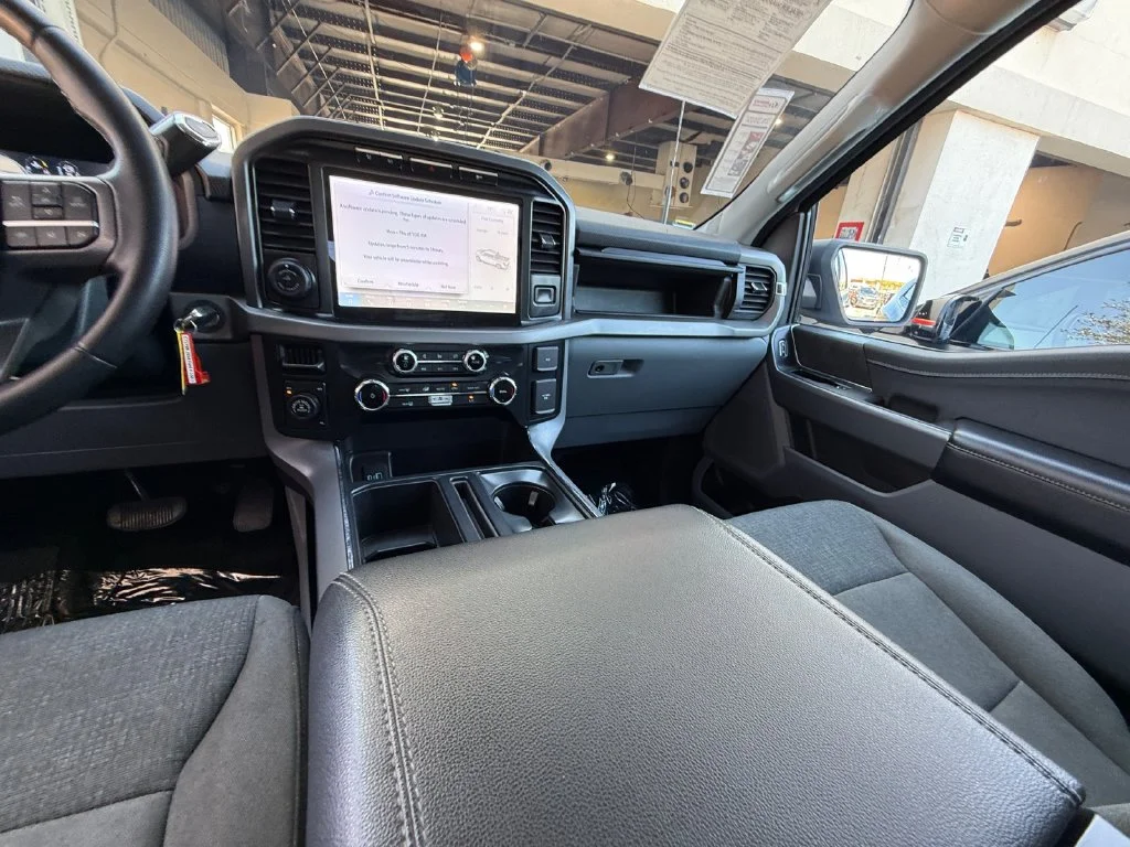 Used 2024 White Ford XLT image 15