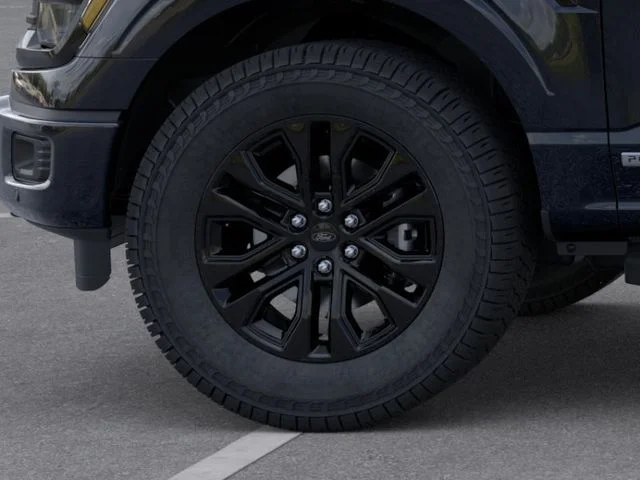 New 2026 Agate Black Metallic Ford XLT image 19