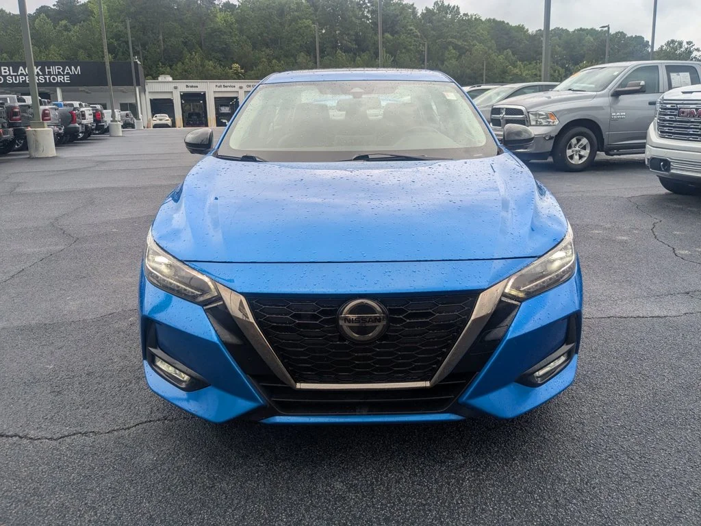 Used 2021 Electric Blue Metallic Nissan SR image 2