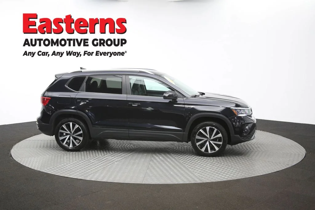 Used 2022 Black Volkswagen 1.5T SE image 42