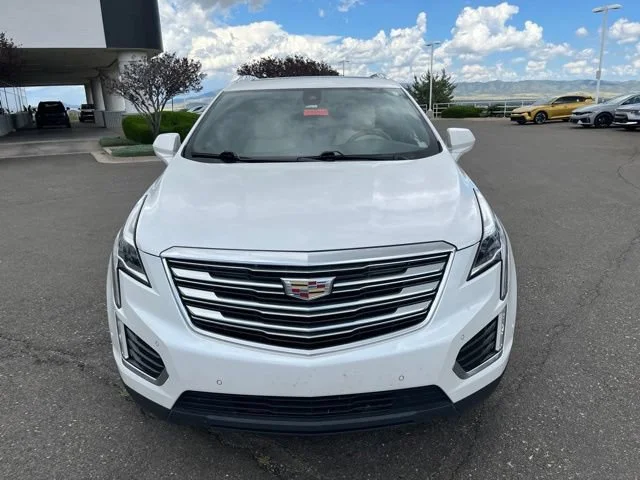 Used 2019 Crystal White Tricoat Cadillac Premium Luxury AWD image 3