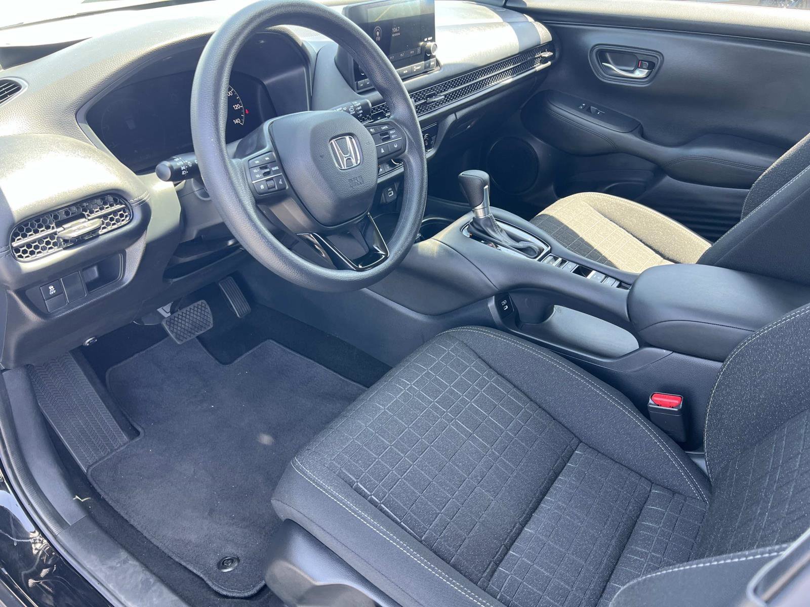 2024 Honda HR-V LX - Photo 34