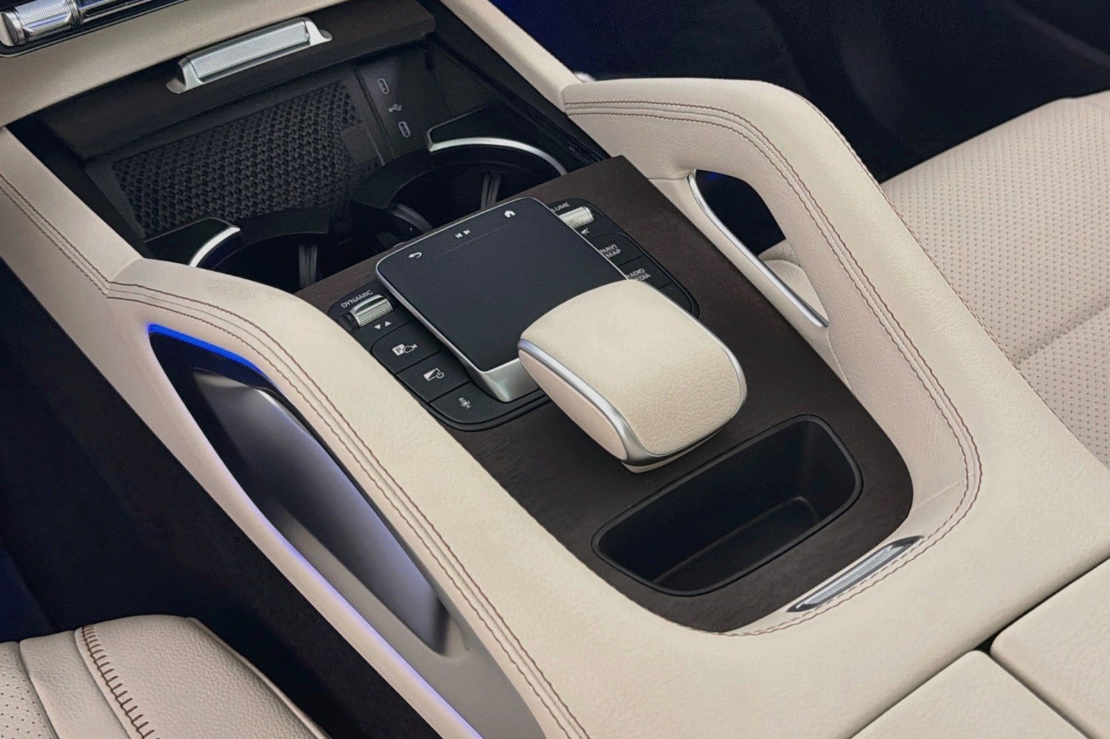 New 2027 Polar White Mercedes-Benz GLE 350 4MATIC® SUV image 5