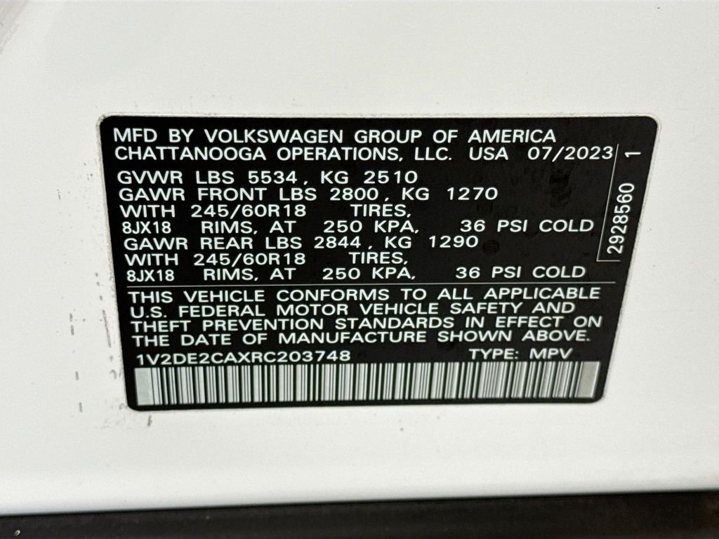 Used 2024 Pure White Volkswagen 2.0T SE image 33