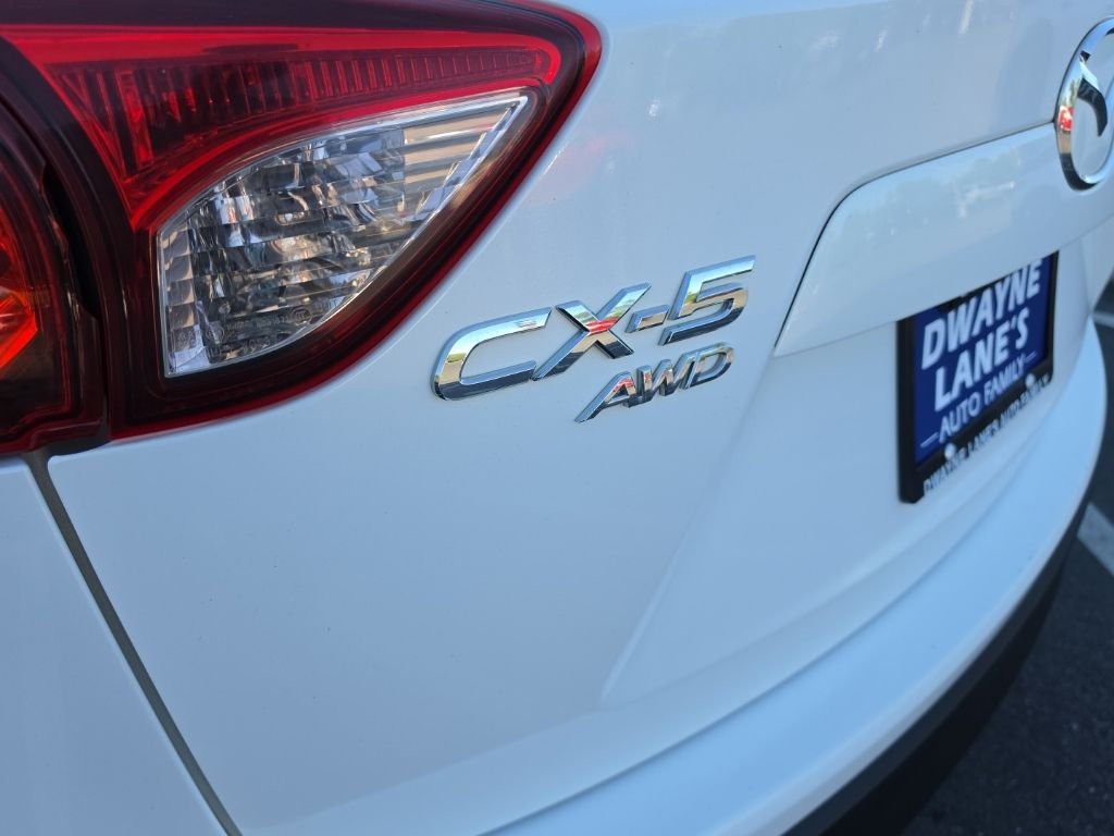 Used 2015 White Mazda Grand Touring image 35