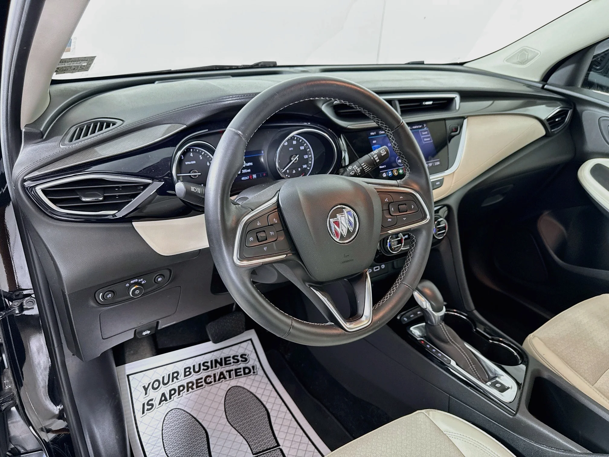 Used 2021 Ebony Twilight Metallic Buick Select image 9