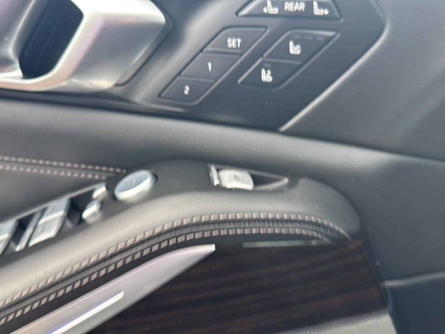 Used 2024 Brooklyn Grey Metallic BMW M60i image 8