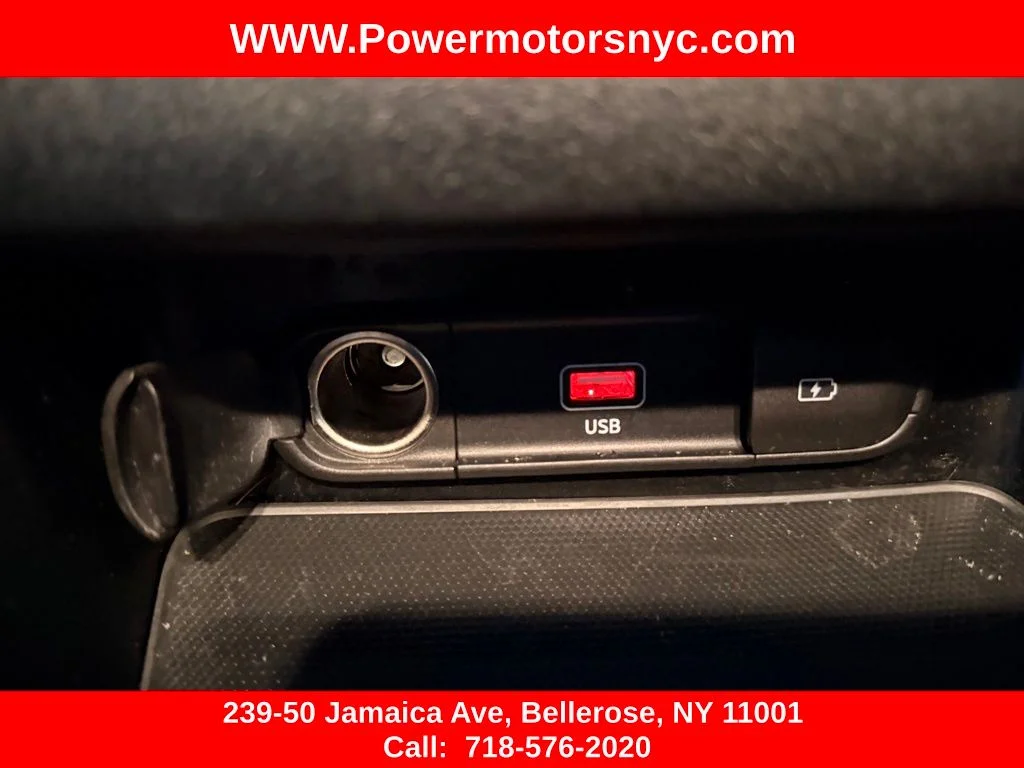 Used 2023 Black Kia GT-Line image 36