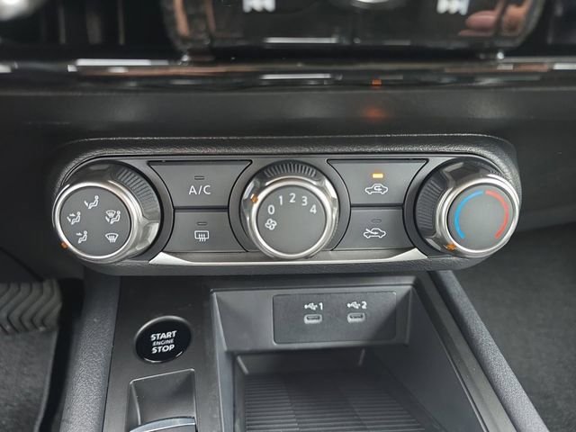 Used 2026 Brown Nissan S image 4