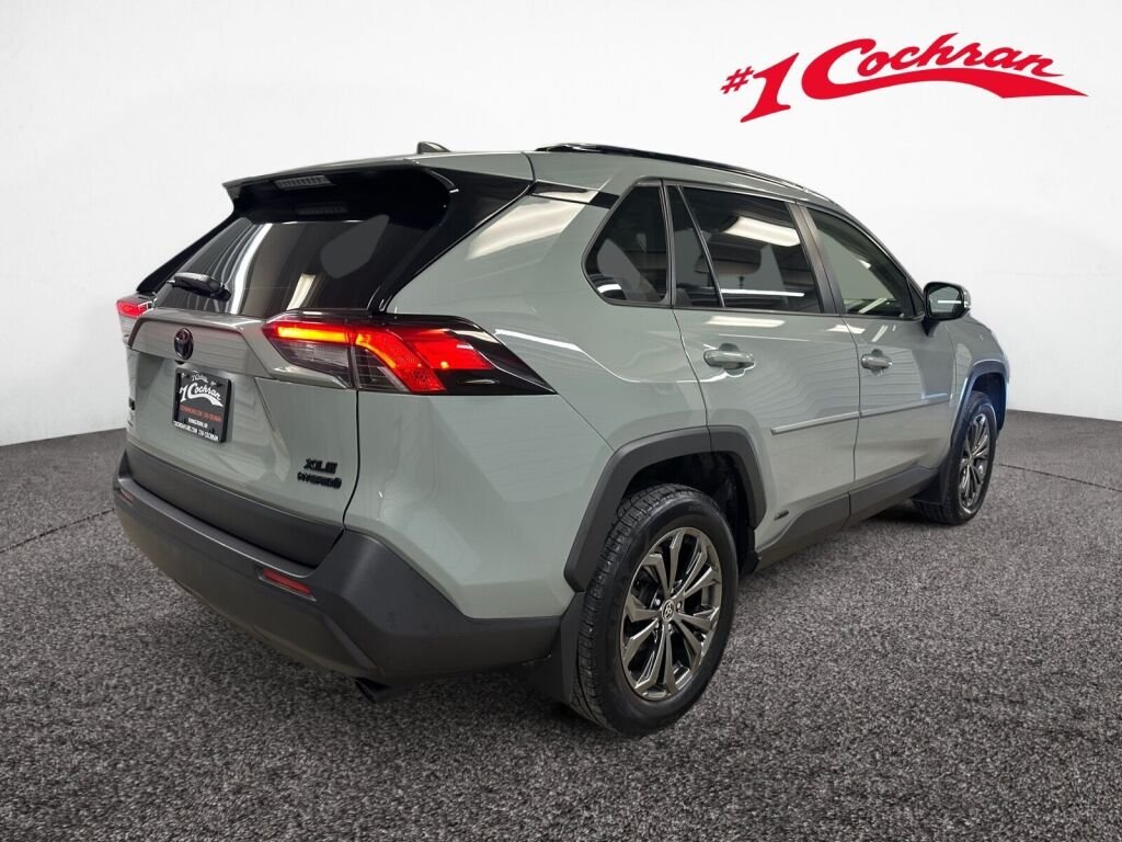 2023 Toyota RAV4 XLE Premium - Photo 28