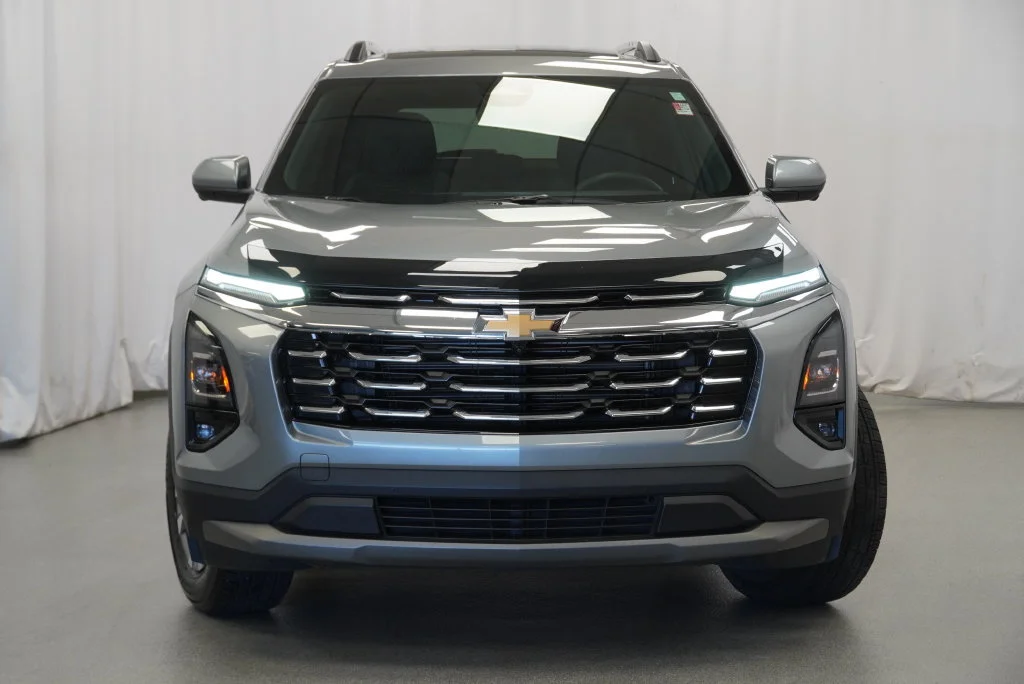 Used 2025 Sterling Gray Metallic Chevrolet LT image 11