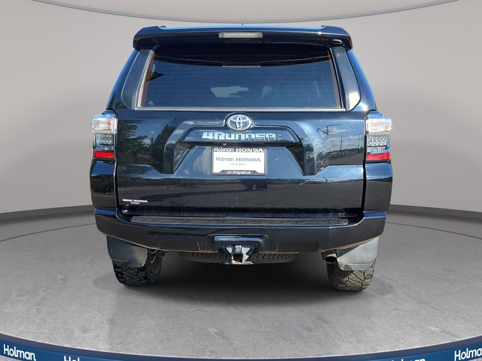 Used 2021 Black Toyota SR5 image 7