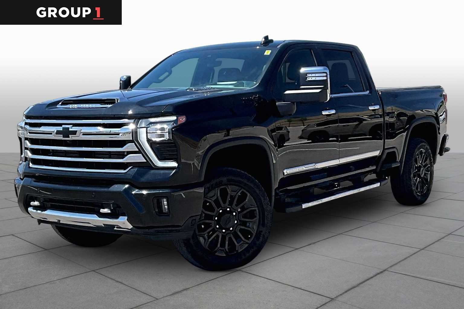 2024 Chevrolet Silverado HD High Country 4WD Crew Cab Standard Box's photo