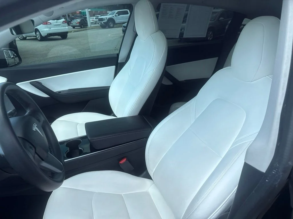 Used 2020 Black Tesla Long Range image 13