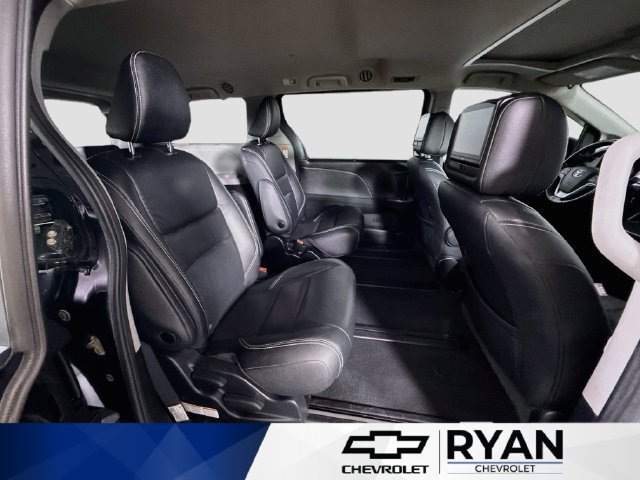 Used 2019 Black Toyota SE image 31