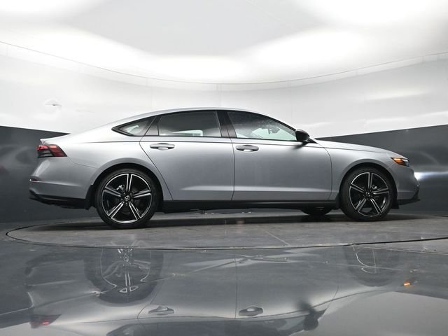 New 2026 Solar Silver Metallic Honda SE image 26