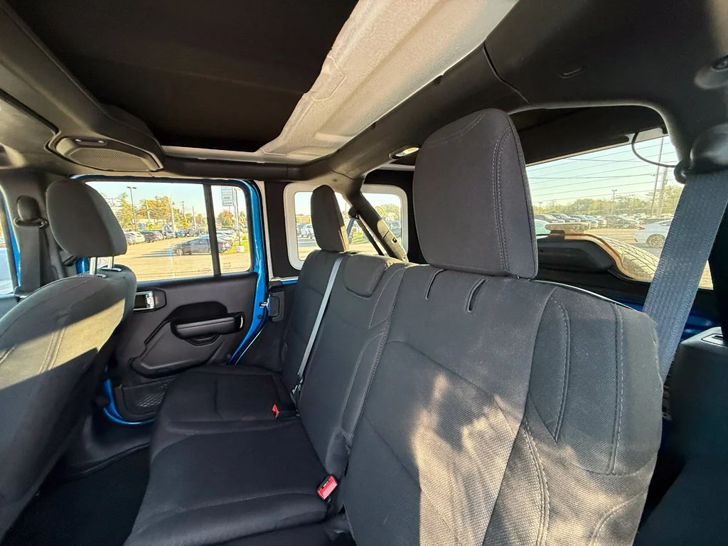 Used 2021 Blue Jeep Unlimited Sport Altitude image 25