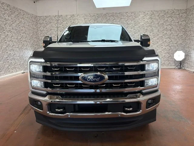 Used 2023 Star White Metallic Tri-Coat Ford King Ranch image 2