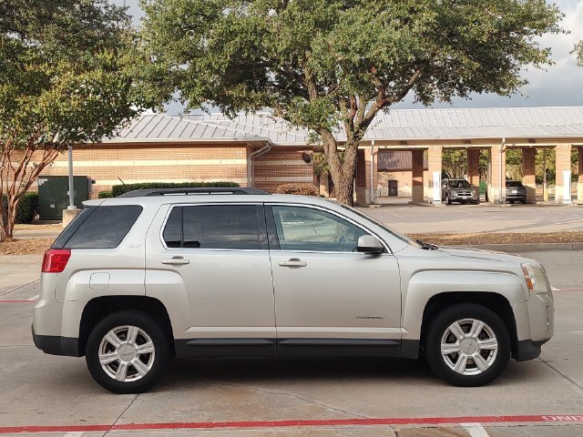 Used 2015 Gold GMC SLT-1 image 2