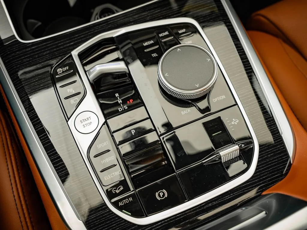 New 2026 Gray Metallic BMW xDrive50e image 35