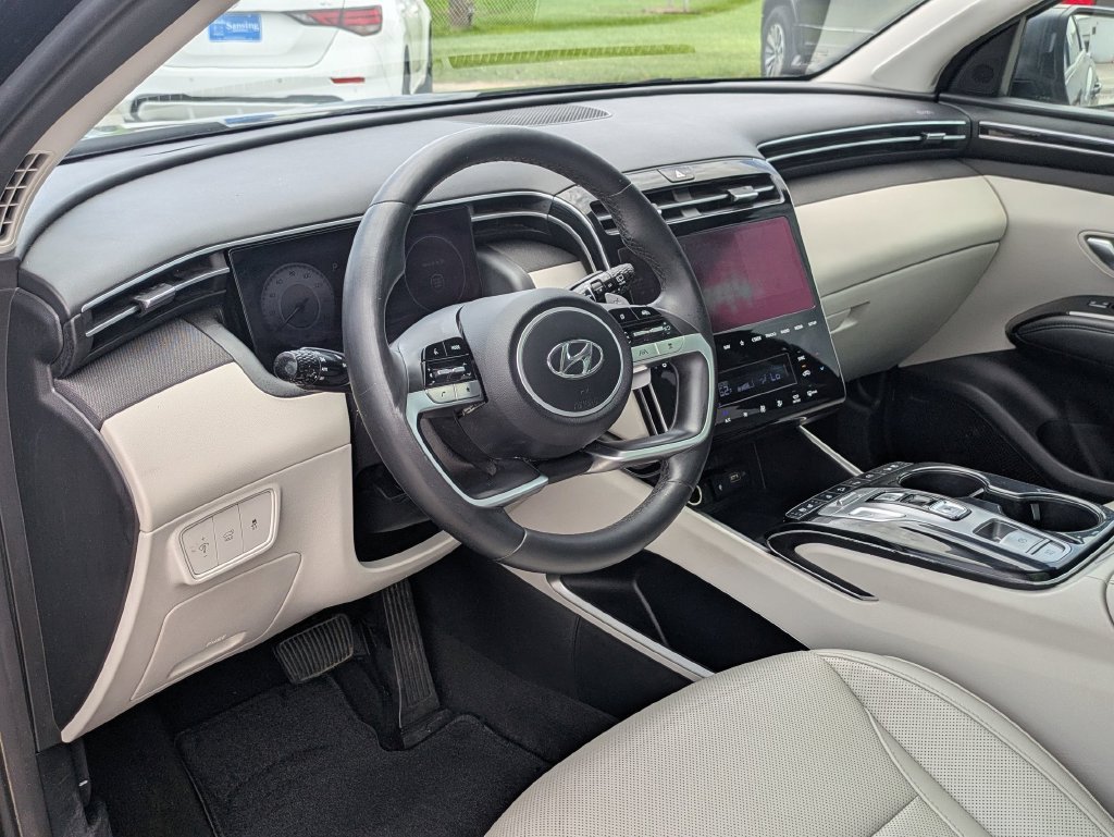Used 2022 Black Hyundai Limited image 34