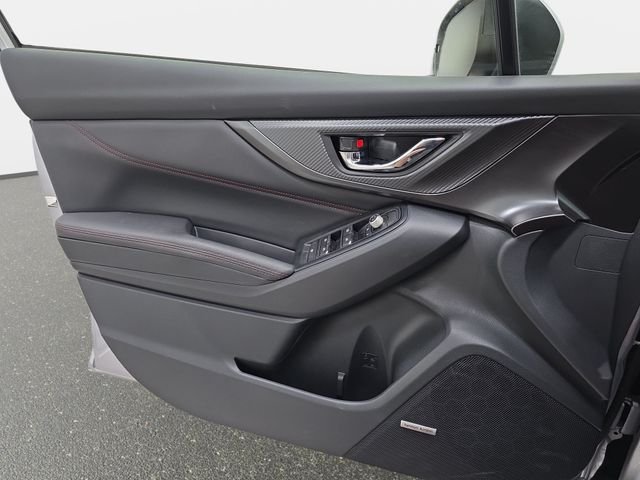 Used 2023 Ice Silver Metallic Subaru Limited image 26