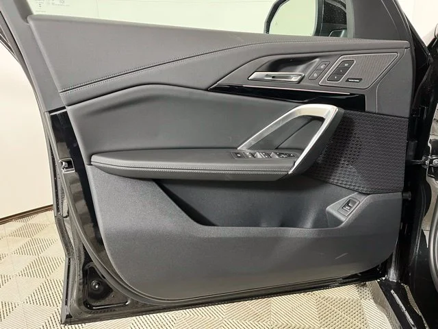 New 2026 Black Sapphire Metallic BMW xDrive28i image 9