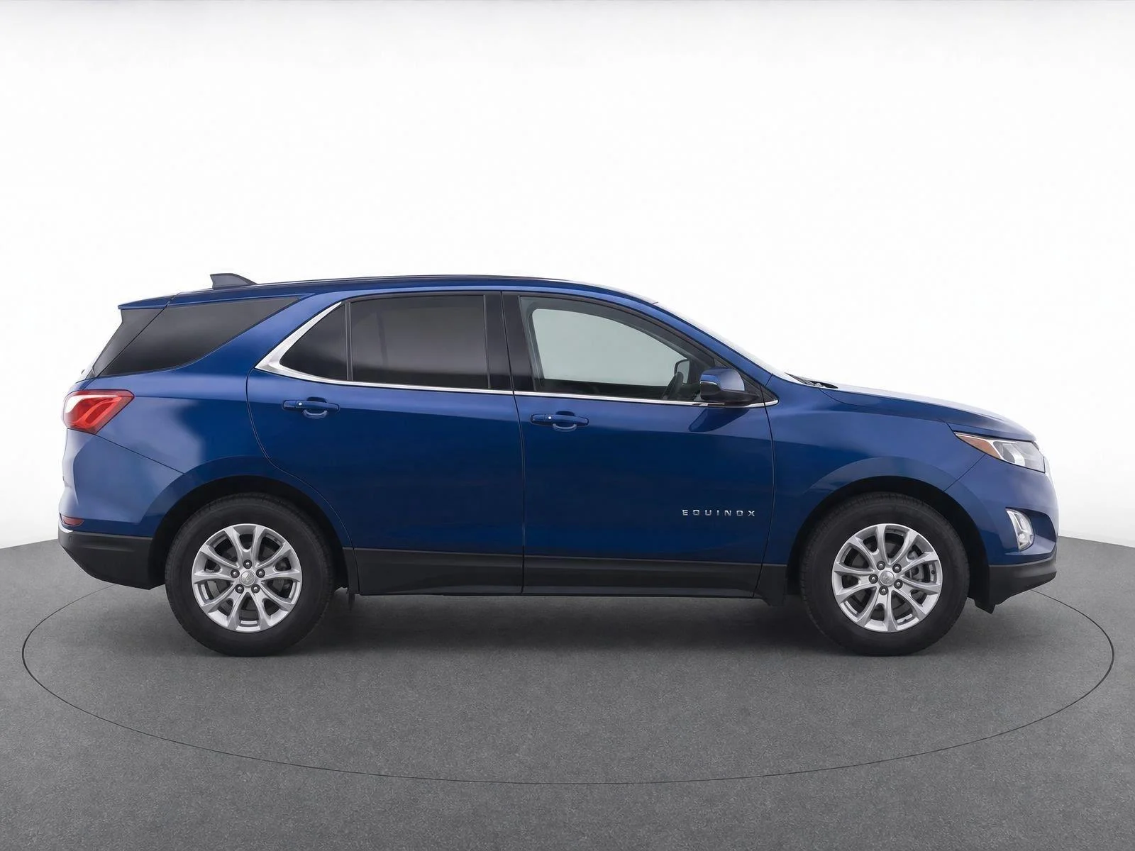 Used 2020 Pacific Blue Metallic Chevrolet LT image 8