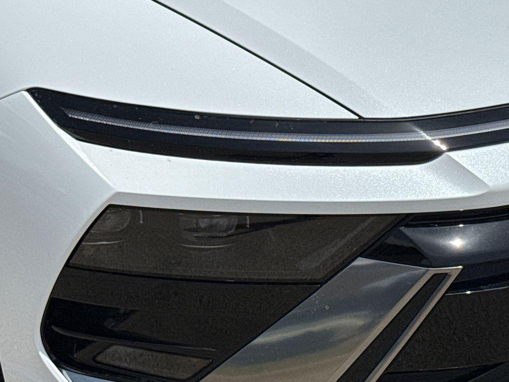 New 2026 White Hyundai SEL Sport image 4