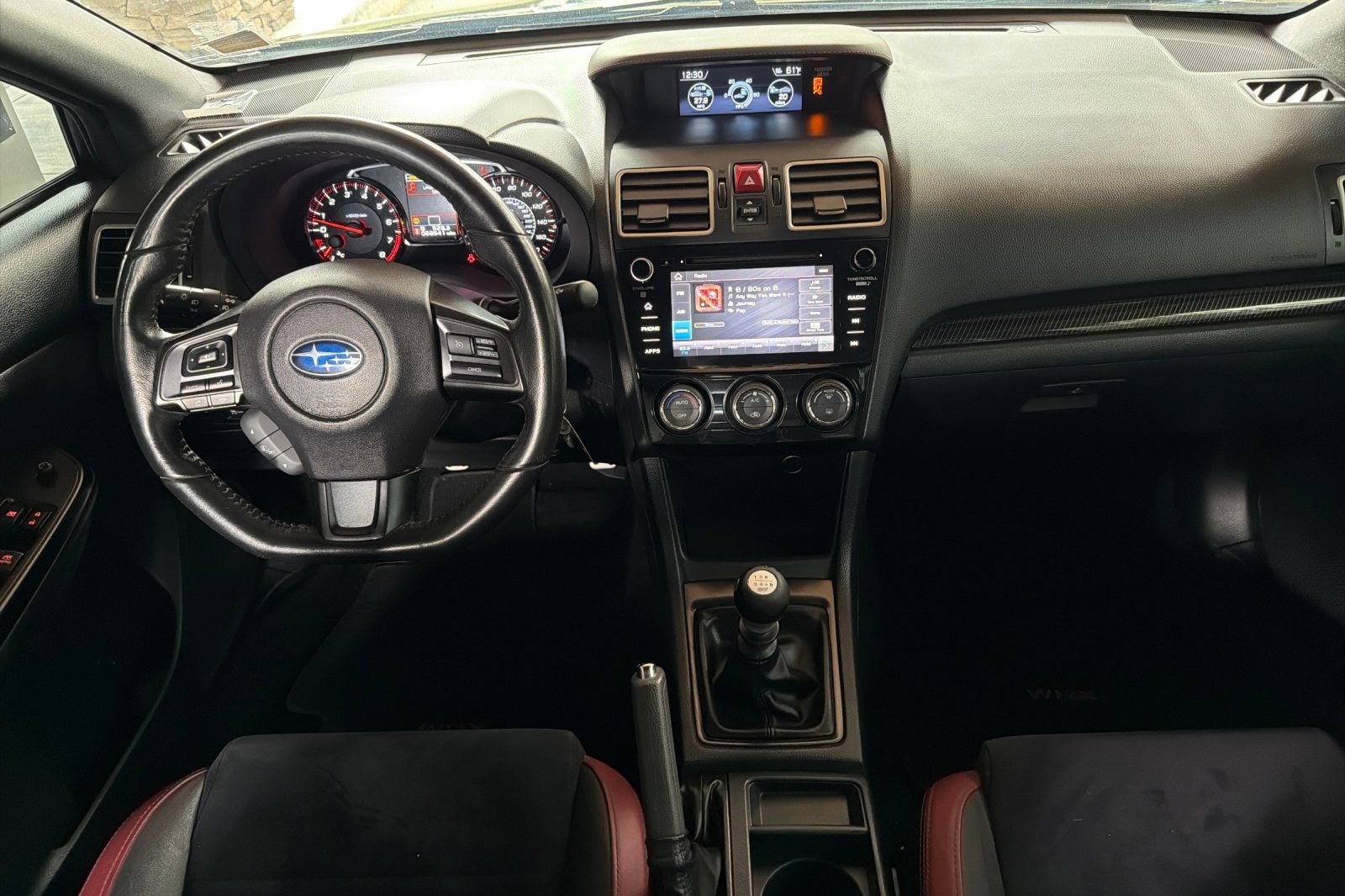Used 2019 Blue Subaru Premium image 18