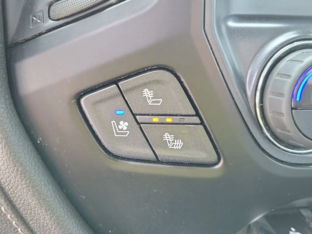 Used 2017 Black Chevrolet LTZ image 30